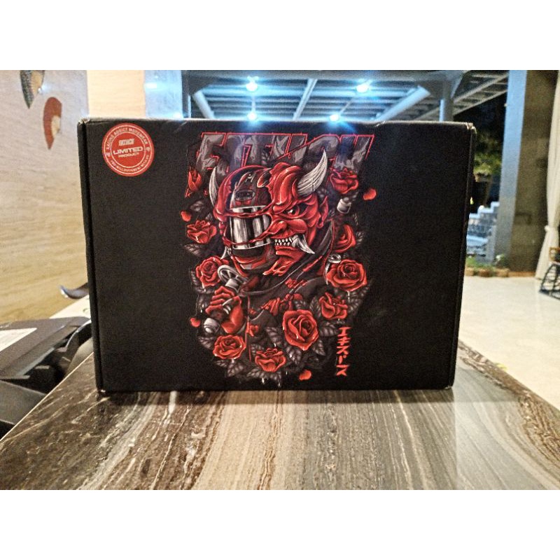 Hatch Devil Flower Hoodie Limited edition Uk-Xl Still Sealed Original