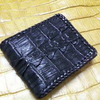 crocodile bifold  lacing wallet black