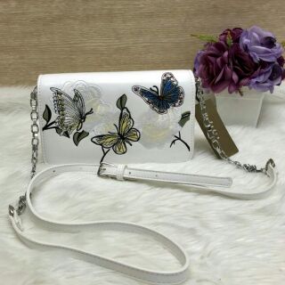 กระเป๋าสะพาย New in Pedro. Embroidery Bag
#สินค้าเข้าใหม่