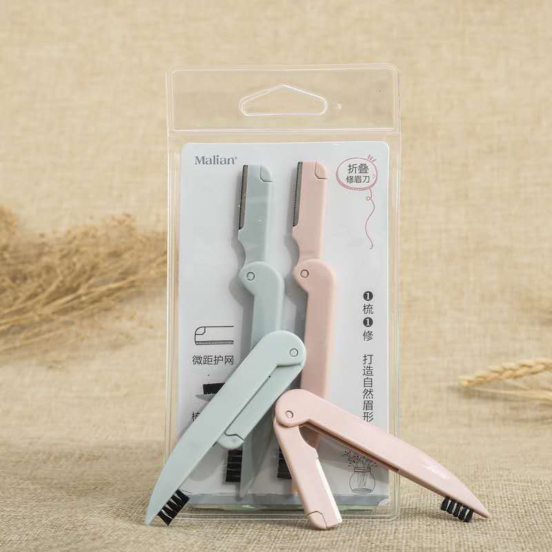 พร้อมส่ง ที่กันคิ้วแบบพกพา พับได้ มาพร้อมที่ปัดคิ้ว (2 อัน) Premium Daily Beauty Tools Folding Eyebrow Trimmer 2 pieces