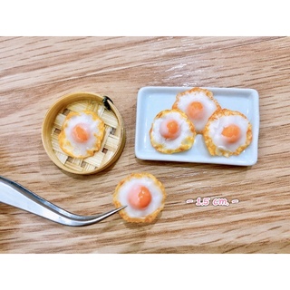 ไข่ดาวจิ๋ว ดินปั้นจิ๋ว  ขนาดโดยประมาณ 1.5 cm. ราคา/ชิ้น