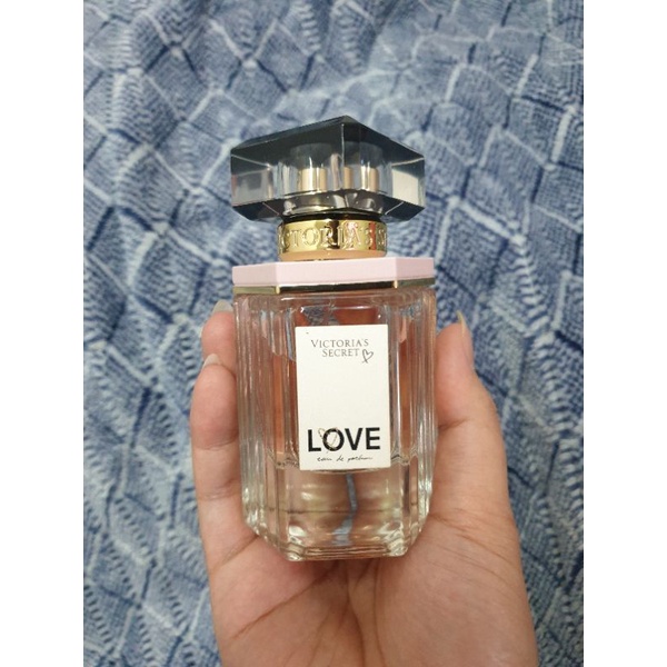 น้ำหอมVictoria's Secret Love Eau De Parfum 50 ml. ของแท้(มือสอง)