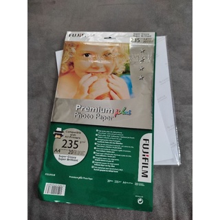 กระดาษโฟโต้ผิวมันเงา 235 แกรม A4 แพค 20 ใบ CC Glossy Photo Paper