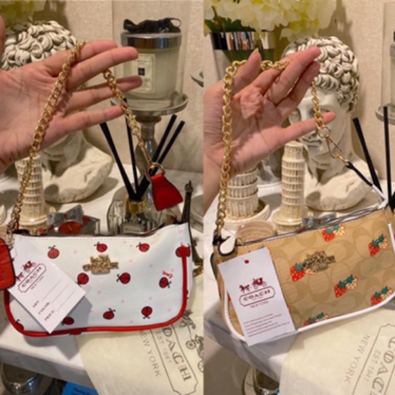 กระเป๋าสะพายข้างสุดปังลาย✨กุหลาบcoach งานพรีออเดอร์