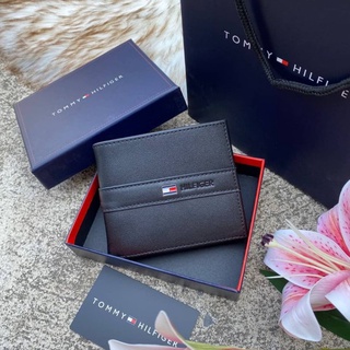 Tommy Hilfiger Walletกระเป๋าสตางค์พับสองตอน