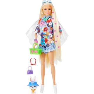 Barbie Extra Doll #12 มาในแฟชั่น 2 ชิ้นลายดอกไม้และเครื่องประดับ กับกระต่าย ผมบลอนด์ยาวพิเศษพร้อมไอคอนรูปหัวใจ