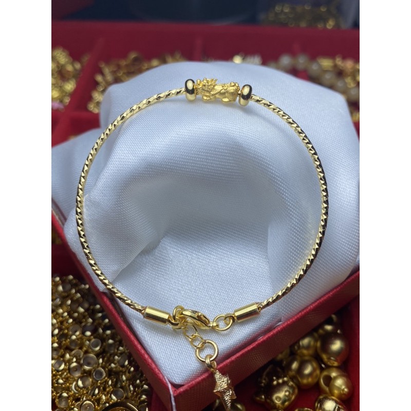 กำไลข้อมือปี่เซียะทองแท้99.99% ส่งพร้อมใบรับประกัน น้ำหนัก0.1-0.3กรัม(B055)