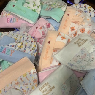 เซตหมวก ถุงมือ ถุงเท้าเด็กแรกเกิด