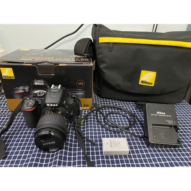 กล้องมือสอง Nikon D5600 + Len 15-55 VR Kit