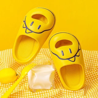 Cheerful Mario 2022 ใหม่ รองเท้าแตะฤดูร้อนชายสมบัติห้องน้ำในร่มหนึ่งคำลากเด็กการ์ตูนฤดูร้อนรองเท้าแตะไดโนเสาร์รองเท้าในร่มลื่นใบ้เด็กชายและเด็กหญิงฤดูร้อนบ้านห้องน้ำน่ารักเป่าโถวและแตะ