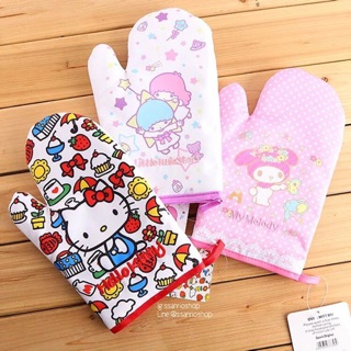 ถุงมือจับของร้อน sanrio