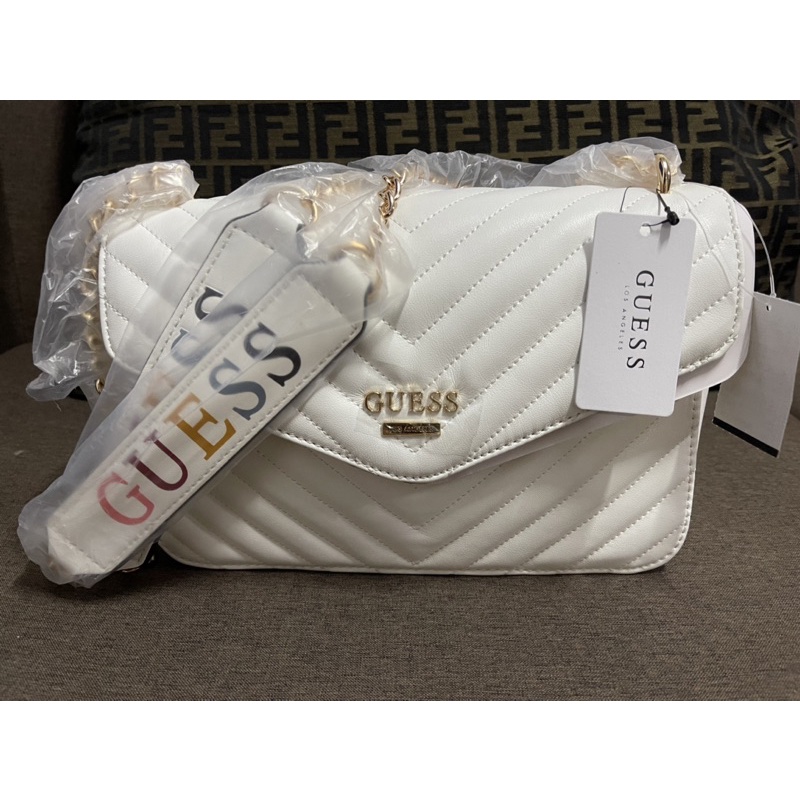 👜กระเป๋าGUESS  1,999฿ ของแท้ 💯
