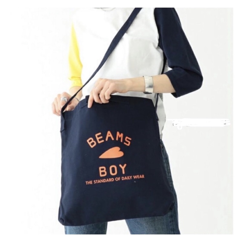 *Used* กระเป๋า Beams Boy 2 way สีขาว