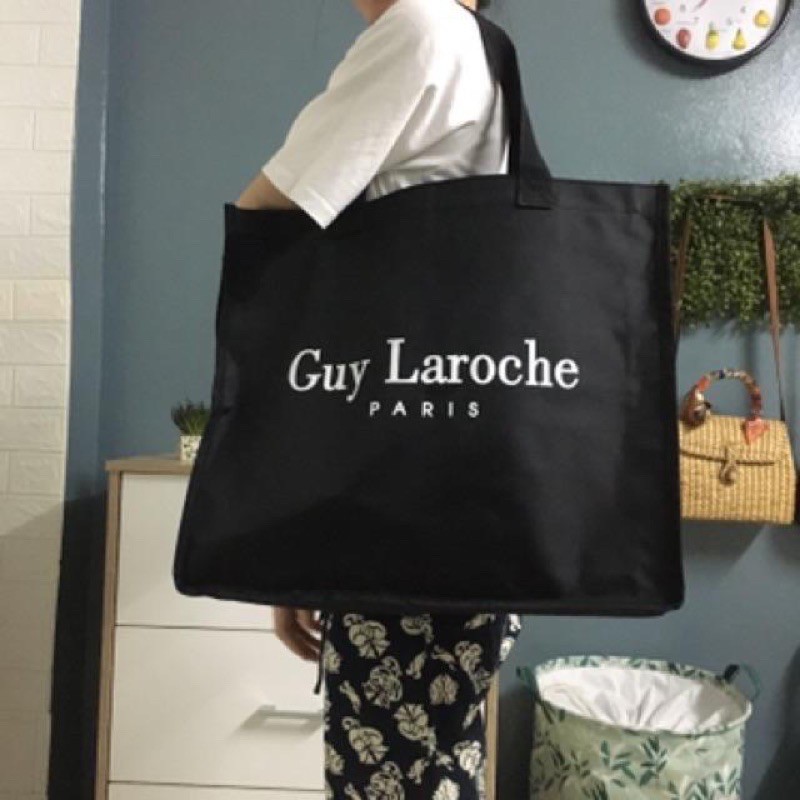 กระเป๋าผ้า Guy Laroche ‼️ของแท้100%