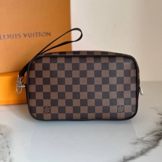 Louis Vuitton LV Men Kasai Clutch ( เป็นกระเป๋าครอสที่มีสายคล้องมือสามารถถอดออกได้ )💛