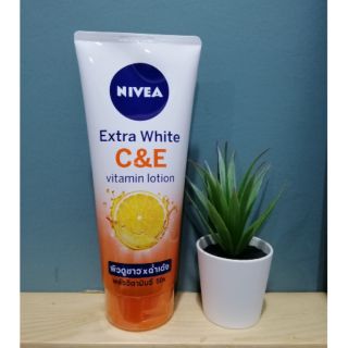 NIVEA Extra White C&amp;E Vitamin Lotion