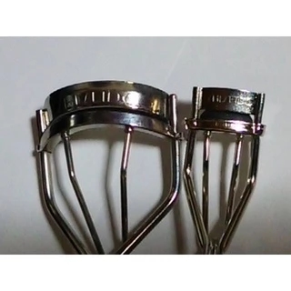 ที่ดัดขนตา ขนาดเล็กเหมาะสำหรับผู้ที่มีขนสั้น SHISEIDO Eyelash Curler 215 ทีด้ดขนตาชิเซโด้ รหัส215 SHISEIDO215