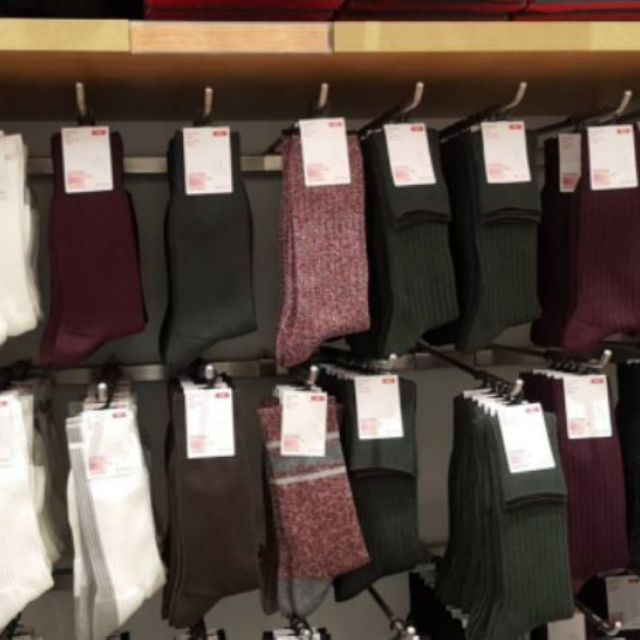 พร้อมส่งฟรี ถุงเท้า heattech ของ uniqlo มีเก็บเงินปลายทาง