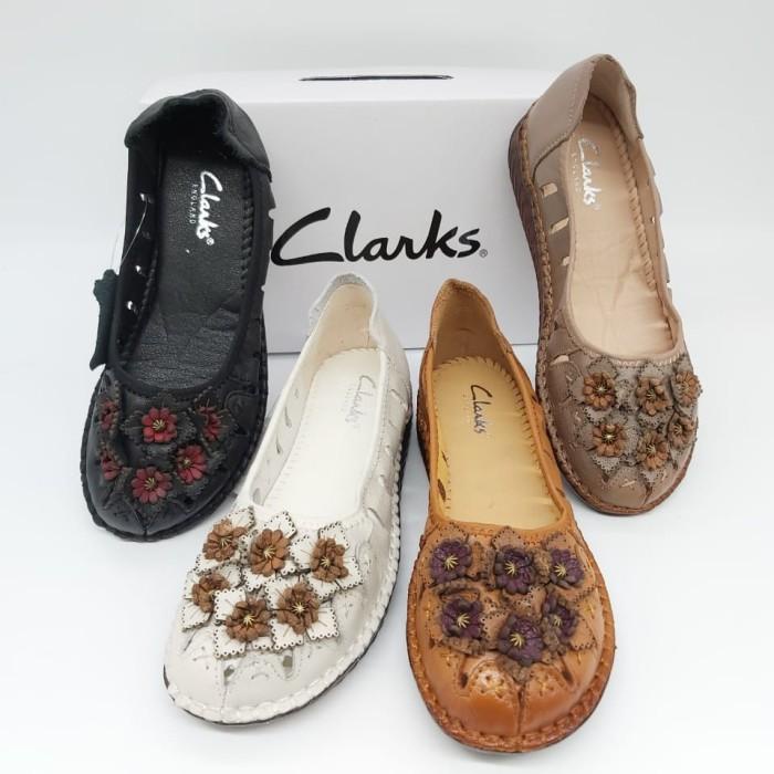 รองเท้า CLARKS สําหรับผู้หญิง/รองเท้า CLARKS RG-208202 FLAT FLOWER