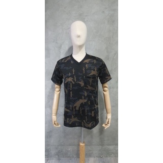 เสื้อยืด "ลายพรางดำ" คอวี (ผ้ากีฬา) (อุทยาน)