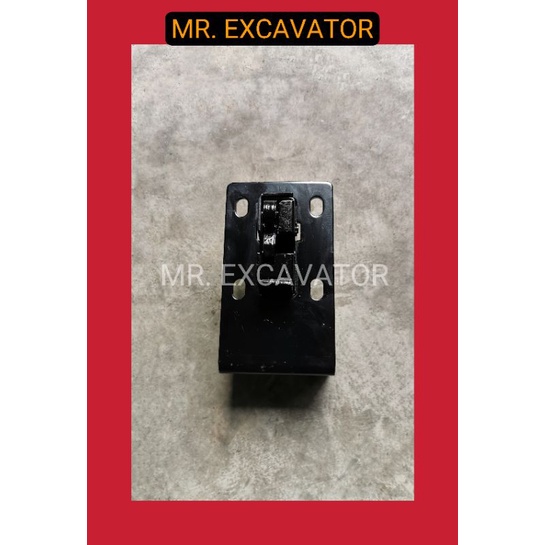 Komatsu PC -8 PC130 PC200 PC200-8 PC300-8 Excavator Cabin ล็อคประตูด้านหลังจับประตู
