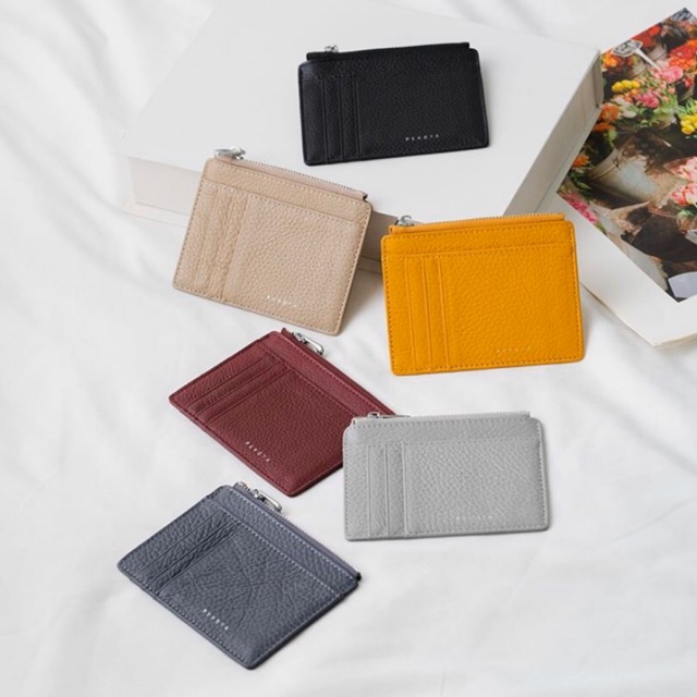 [พร้อมส่ง/ใหม่] กระเป๋าสตางค์ Perota