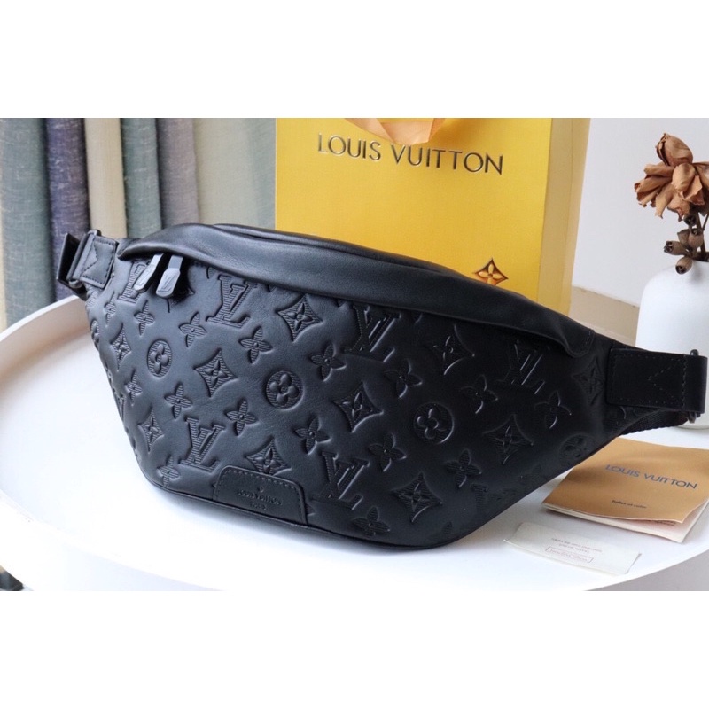 พรี ​ Louis Vuitton ​Discovery กระเป๋า​คาด​เอว​ bumbag M44388 กระเป๋าคาดอก กระเป๋าแฟชั่น size47*20*9cm