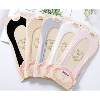 ถุงเท้าคัชชู สไตล์เกาหลี คู่ละ 25 บาท พร้อมส่งจ้า