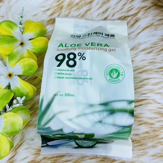 Aloe Vera 300 ml. เจลว่านหางจรเข้ บำรุงผิวพรรณให้ชุ่มชื้น ลดอาการอักเสบของผิว soothing moisturizing gel 98 %