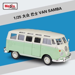 1:25 Volkswagen Van “Samba” [Maisto]