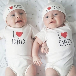 #พร้อมส่ง setบอดี้สูทI love mom / I love dad พร้อมหมวกเข้าชุดลายเดียวกัน