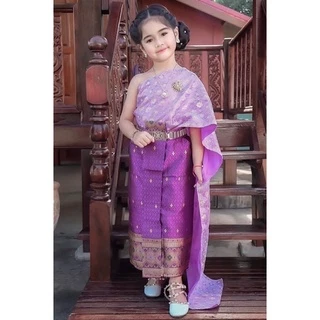 ชุดสไบเด็กผู้หญิงคู่กับผ้าถุงหน้านางยาวสำเร็จรูป ทางร้านขายแยกนะคะ ลูกค้าสามารถเลือกผ้าถุงเองได้ค่ะ