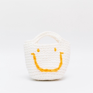 กระเป๋าถัก Mini Cheche (เชเช) ปักลาย Smiley Knited bagน่ารักมาก &gt;&lt;