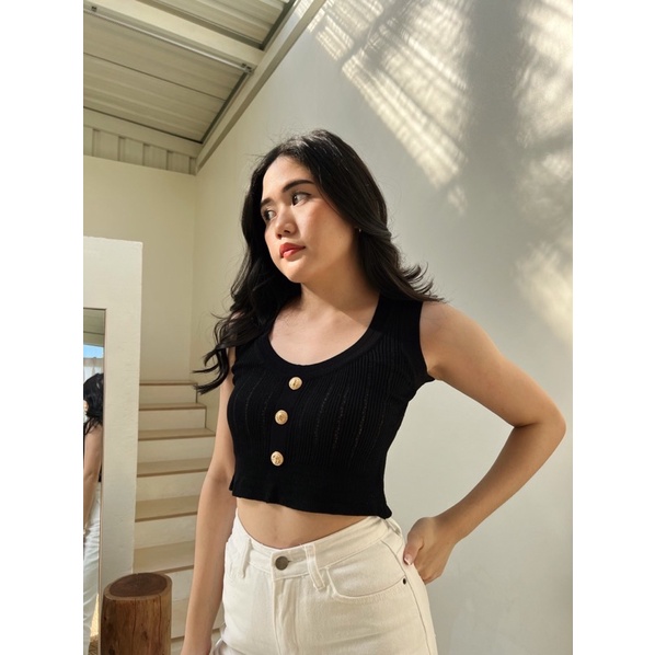 Jamille top in black