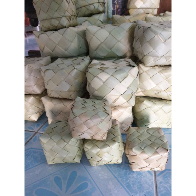 กระติ๊บใบตาล ราคาถูกใส่ข้าวเหนียว ขนาดร้านอาหาร(พร้อมส่ง)