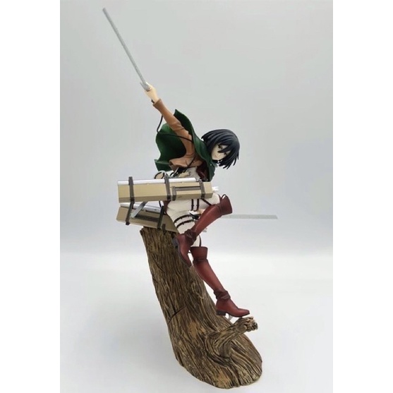 Attack On Titan - Mikasa Ackerman in Battle PVC Figure 29 cm