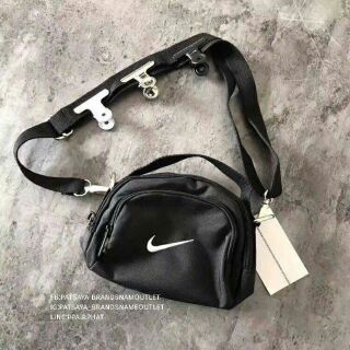 ของเข้ามาเพื่มเเล้วจ้า!!!! NIKE Mini Swoosh Shoulder bag แท้💯outlet
กระเป๋าสะพาย ขนาดกระทัดรัด