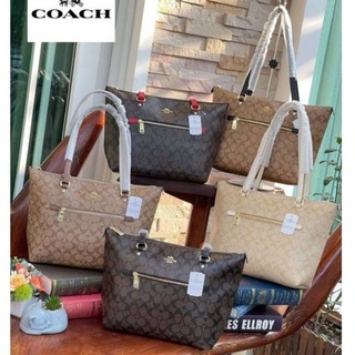 
COACH GALLERY TOTE IN SIGNATURE CANVAS