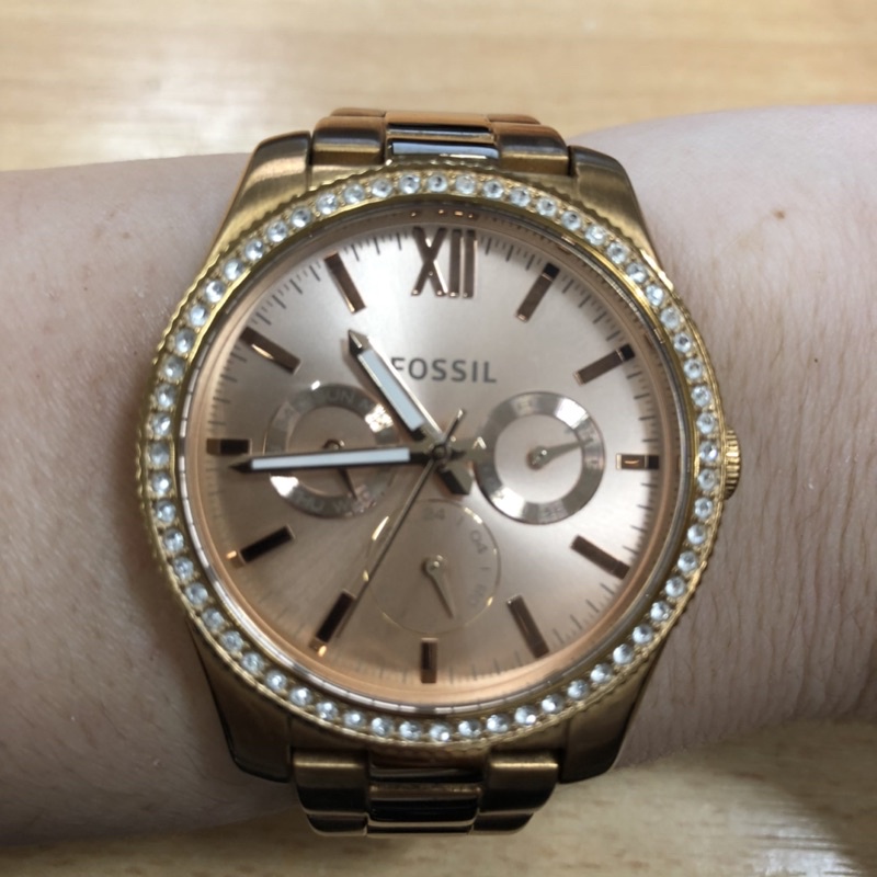 นาฬิกาข้อมือผู้หญิงFOSSILสีทอง