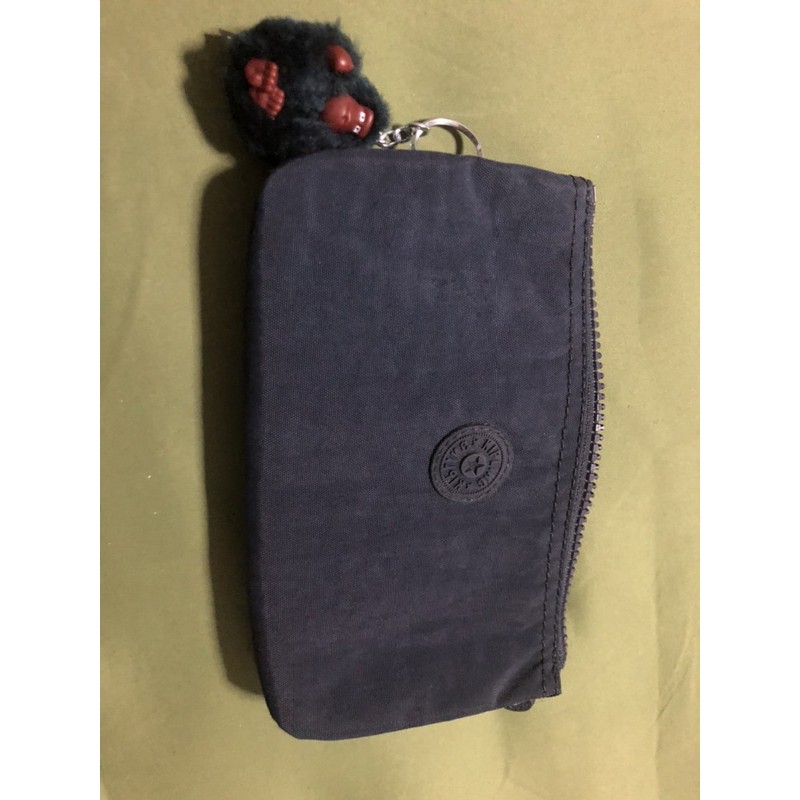 กระเป๋า klipling สีกรมท่า ของแท้ พร้อมถุง พร้อม tag