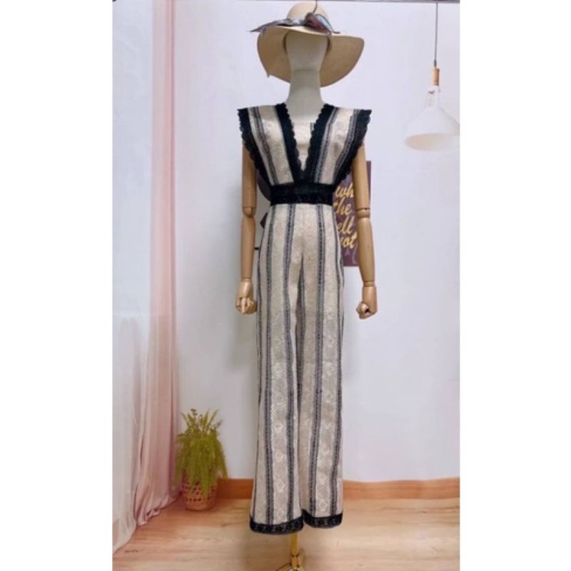 ชุดเซ็ท 2 ชิ้นลูกไม้ขายาว ป้าย Arabella ไซส์ 2xl