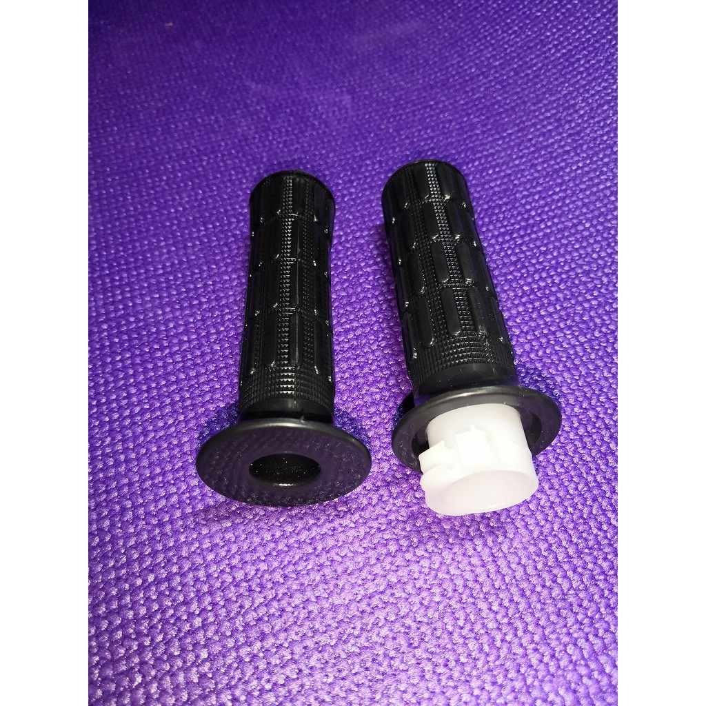 ปลอก มือ ยางพร้อมไส้เร่ง Yamaha Y80U ของใหม่