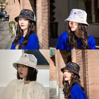 หมวกบักเก็ตBucket hat  ขาว/ดำ ลายเก๋ๆ หมวกพร้อมส่ง ♡♡♡