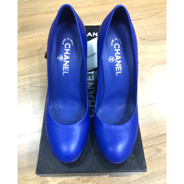 รองเท้า Chanel