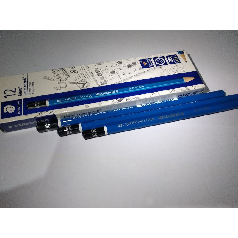 ดินสอ Staedtler 2b**