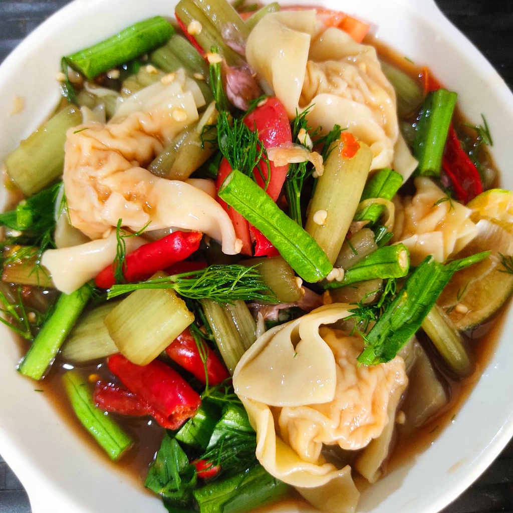 เกี๊ยวกุ้งผสมหมู แป๊ะยิ้ม (1 แพ็ค/50 ตัว) เกี๊ยวกุ้งสำเร็จ ไม่ใส่วัตถุกันเสีย อาหารแช่แข็ง พร้อมทาน อร่อยคุ้ม ลวก ทอด - รูปที่ 4