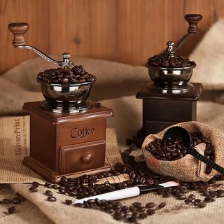 𝟔𝟕𝒂𝒂𝒗 เครื่องบดกาแฟ เครื่องบดเมล็ดกาแฟ Coffee Grinder แบบมือหมุน สแตนเลส (กล่องไม้คลาสสิค) Coffee-663