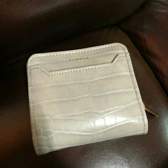 กระเป๋าสตางค์ perota แท้