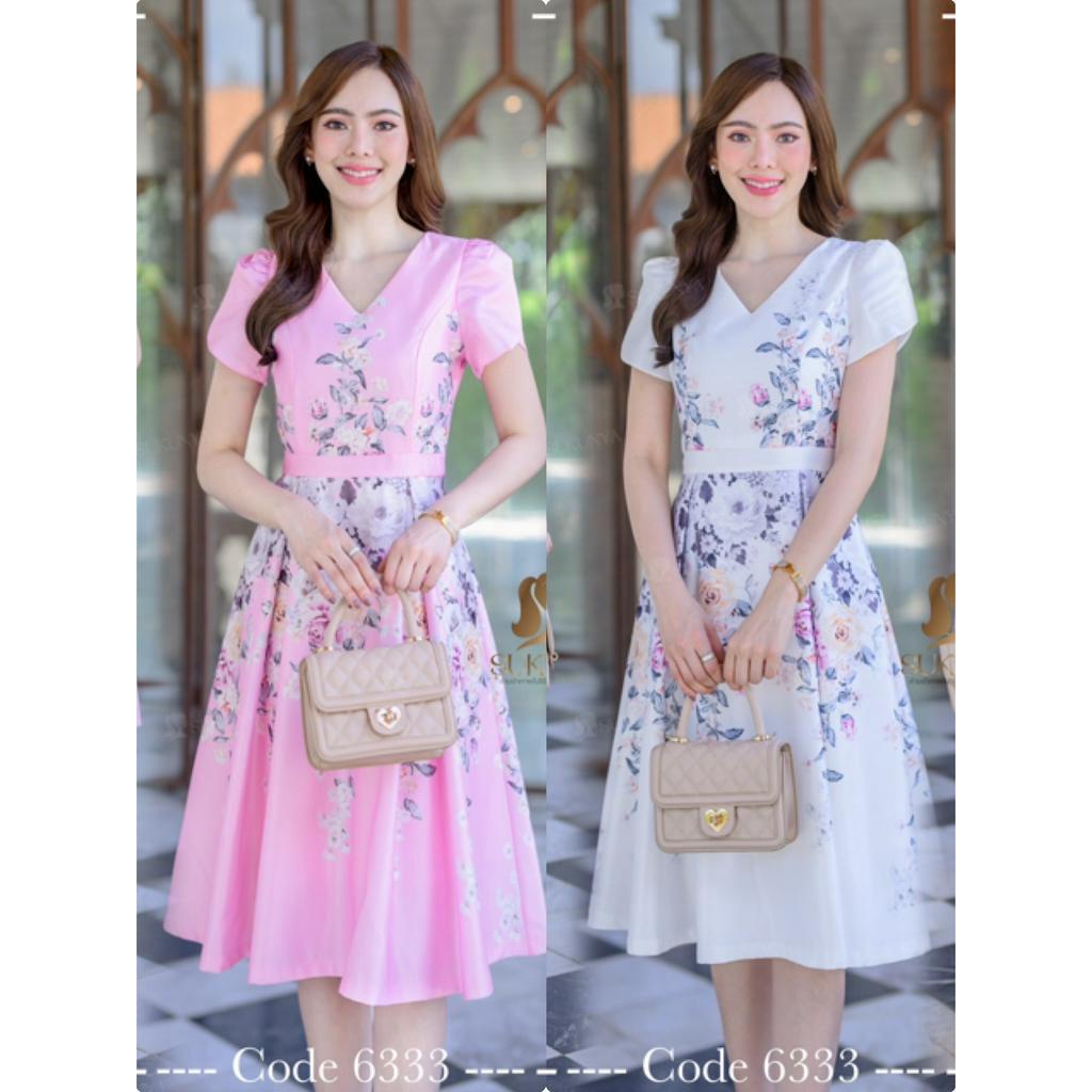 รหัส6333 ชุดเดรสผ้าSatin silk พิมพ์ลวดลายด้วนเทคนิคพิเศษของทางร้าน ลายผ้าสีคมชัด ลอกดอกคอวี แขนเป็นแบบทิวลิป