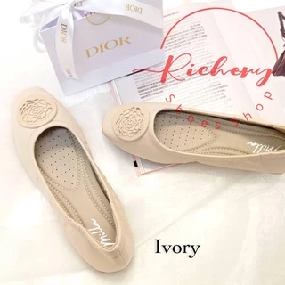 New!!! รองเท้าคัชชูส้นแบน รุ่น 220014 รองเท้าแนวสุขภาพ พื้นนุ่ม น้ำหนักเบา ประดับอะไหล่ดอกกุหลาบ
